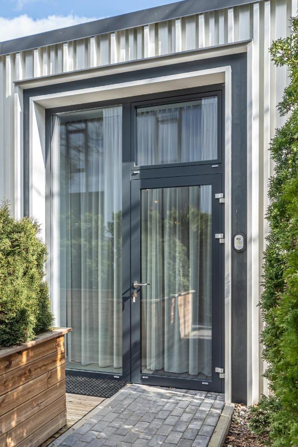 New Comfortable 2 Bedroom Cottage W/Big Terrace Jurmala Luaran gambar